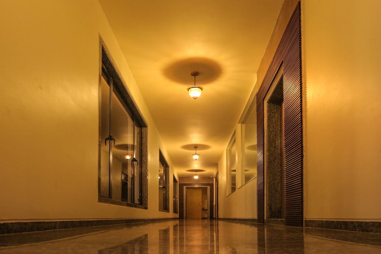 Saubhagya Inn International Λάκναου Εξωτερικό φωτογραφία